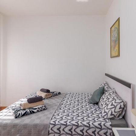 Apartman Milijana Fažana Exterior foto